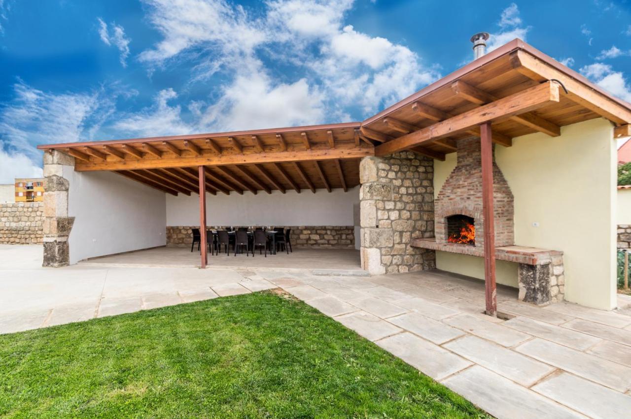 Villa Fidalsa Rest Station Villadiego Exterior foto
